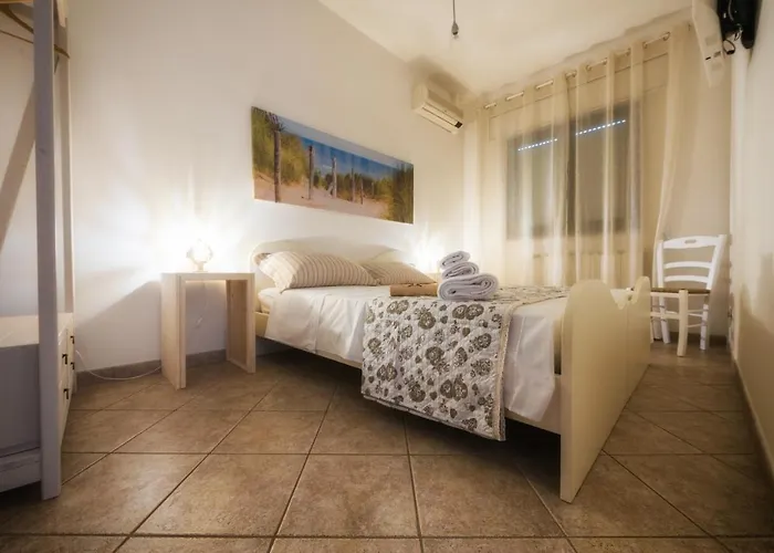 فندق مبيت وإفطار Li Tarici 4*